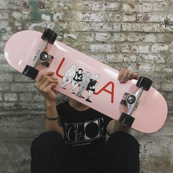 dans-ta-pub-print-skateboard-luxe-publicité-chanel-street-culture